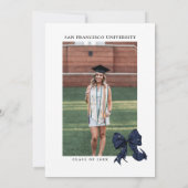 Blauer Navy Bow mit Gold Glitzer Grad Einladung (Rückseite)