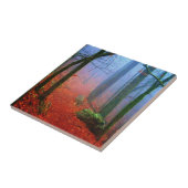 Blauer Nebel in gestrichenem Wald Fliese (Seite)