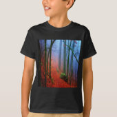Blauer Nebel in gestrichenem Wald T-Shirt (Vorderseite)