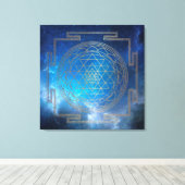 Blauer Nebel Sri Yantra - Wrapped Canvas Leinwanddruck (Insitu (Holzboden))