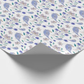 Blauer Niedlicher Sparrow mit Blume-Hut Geschenkpapier (Ecke)