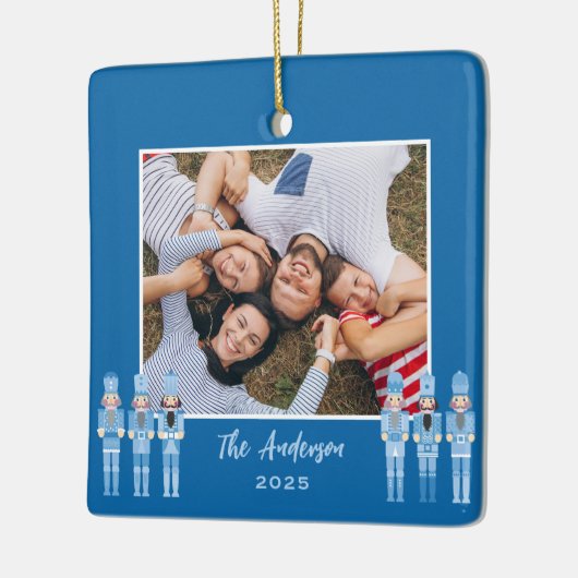 Blauer Nussknacker Keramikornament (Links)