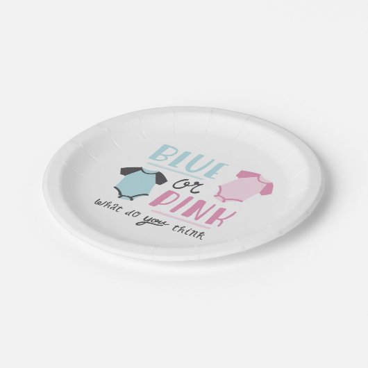 Blauer oder rosa Baby Gender Reveal Party Dusche Pappteller (Schrägansicht)