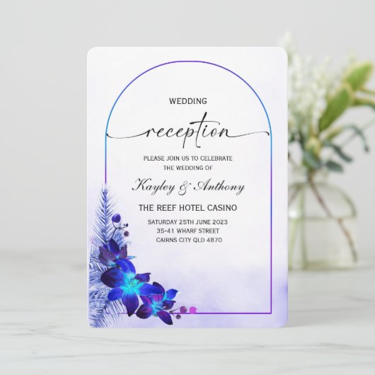 Blauer Orchid Empfang Einladung (Stehend Vorderseite)
