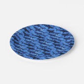 Blauer Ozean-Haifisch-Angriff Pappteller (Schrägansicht)