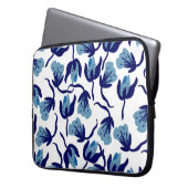 Blauer Pansy Floral: Hand Gezeichnet Nahtlos. Laptopschutzhülle (Vorderseite Links)