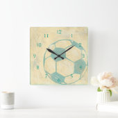 Blauer PastellFußball durch Chariklia Zarris Quadratische Wanduhr (Zuhause)