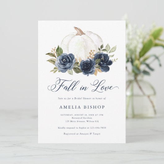 Blauer Pumpkin Fall in Liebe Brautparty Einladung (Stehend Vorderseite)