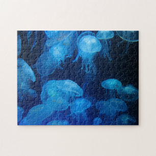 Blauer Quallen Puzzle