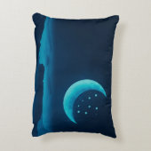 Blauer Quarter Mond und Gebirge | Dekokissen (Rückseite(Vertikal))