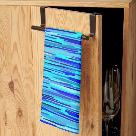 Blauer Regenfall Abstrakt Geschirrtuch (Drittel gefaltet)