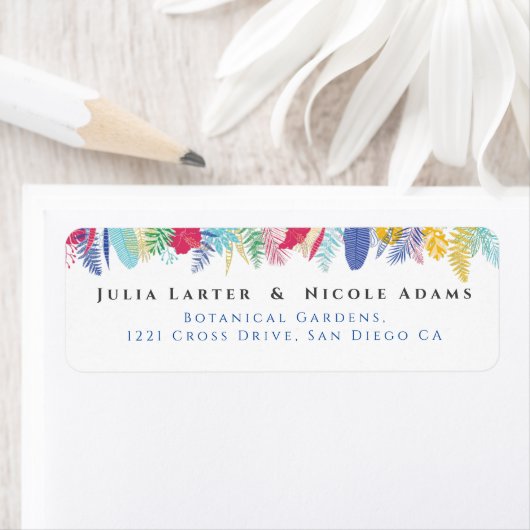 Blauer Regenwald mit blauem Rosa bei Evergreen Wed (Insitu)