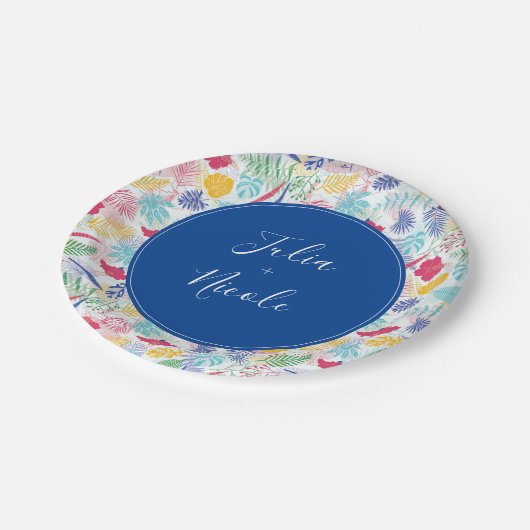 Blauer Regenwald mit blauem Rosa bei Evergreen Wed Pappteller (Schrägansicht)