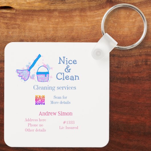 Blauer rosa Glitzer sauberer Mopp Name q r b Schlüsselanhänger (Rückseite)