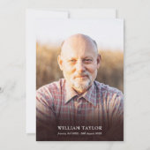 Blauer Rustikaler Holzbeerdigung zum Foto des Lebe Einladung (Rückseite)