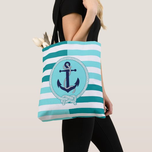 Blauer Schiffsanker der Nautischen Marine, wasserb Tasche (Von Nahem)