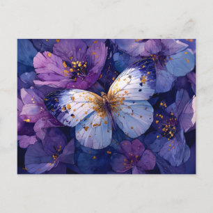 Blauer Schmetterling auf violetten Blumen Postkarte