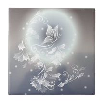 Blauer Schmetterling mit Blumen Grau Tier Fantasy