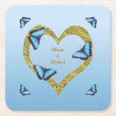 Blauer Schmetterling mit goldenem Herzen Rechteckiger Pappuntersetzer (Vorderseite)