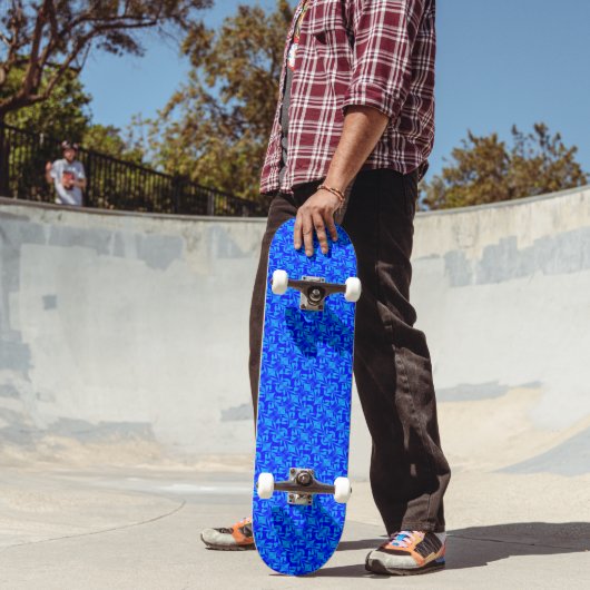 Blauer Schmetterling von Kenneth Yoncich Skateboard (Außenbereich 2)