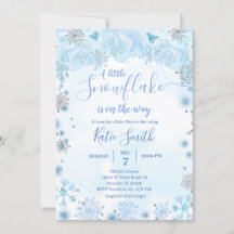 Blauer Schneeflocken auf dem Weg Babydusche