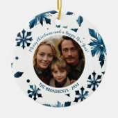 Blauer Schneeflocken-Weihnachtsbaum Keramik Ornament (Vorne)