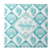 Blauer Seashell-Diamant-Seestrand-Monogramm Fliese (Vorderseite)