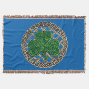 Blauer Shamrock auf Celtic Knots-Wurfdecke Decke
