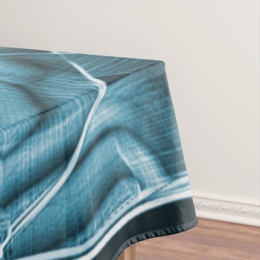 Blauer, sich überlappender Streifen, hervorgehoben Tischdecke (Beispiel)