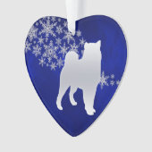 Blauer Silberschneeflocken Malamute Hund Ornament (Vorderseite)