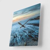 Blauer Sonnenuntergang, Kalifornien Quadratische Wanduhr (Winkel)