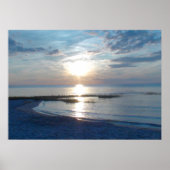 Blauer Sonnenuntergang über einem Cape Cod Beach Poster (Vorne)