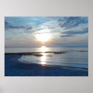 Blauer Sonnenuntergang über einem Cape Cod Beach Poster