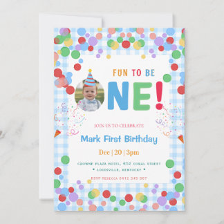 Blauer Spaß, um ein Foto zum ersten Geburtstag zu  Einladung