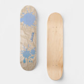 Blauer Spritzer auf altem Papier und Name Skateboard (Vorderseite)