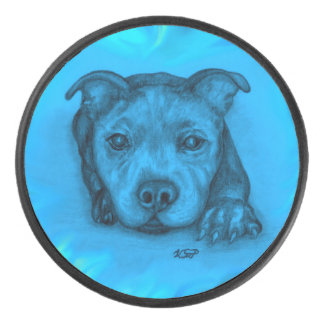 Blauer Staffy Welpe Eishockey Puck
