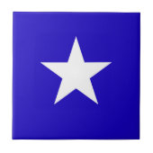 Blauer Stern auf weißem Hintergrund Fliese (Vorderseite)