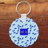 Blauer Strandschirm, Wiederholmuster Monogramm Schlüsselanhänger (Vorderseite)