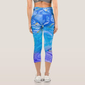 Blauer Strudel Alkohol-Tinte Capri Leggings (Rückseite)
