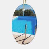 Blauer Swimmingpool mit Schritten in Meer Keramikornament (Links)