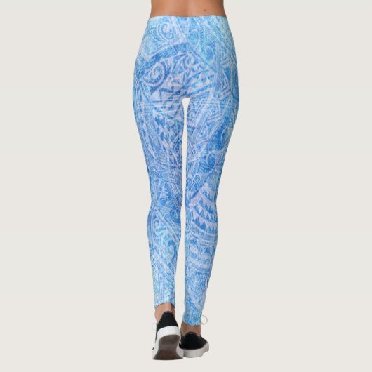 Blauer Tahitian Tapa-Druck Leggings (Rückseite)