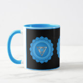 Blauer Throat Chakra Symbol Achtung und Heilung Tasse (Links)