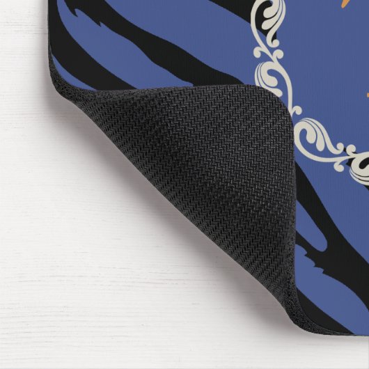 Blauer Tigerdruck mit Monogramm Mousepad (Ecke)