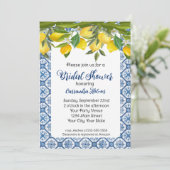 Blauer Tile und Lemons Bridal Dusche Einladung (Stehend Vorderseite)