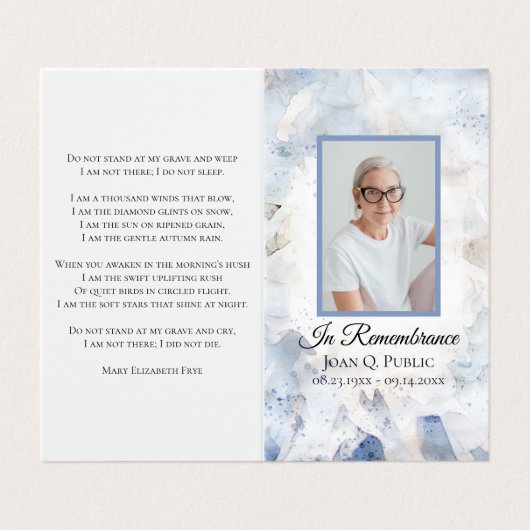 Blauer Tint Carnation Blumenbeerdigung Gedenkgebet Visitenkarten (Außenseite Aufgefaltet)