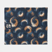 Blauer und brauner Kreis auf dunklem Hintergrund Fleecedecke (Vorderseite (Horizontal))