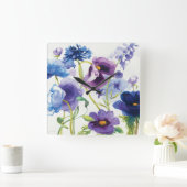 Blauer und lila Mischgarten Quadratische Wanduhr (Zuhause)