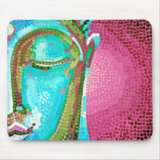 Blauer und rosa Buddha stellen Mosaik gegenüber Mousepad
