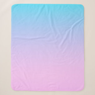 Blauer und rosa Farbverlaufshintergrund Sherpadecke
