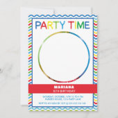 Blauer und roter Spielzeitballon mit Foto Einladung (Vorderseite)